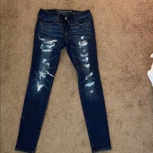American Eagle Ripped Jeans Size 4